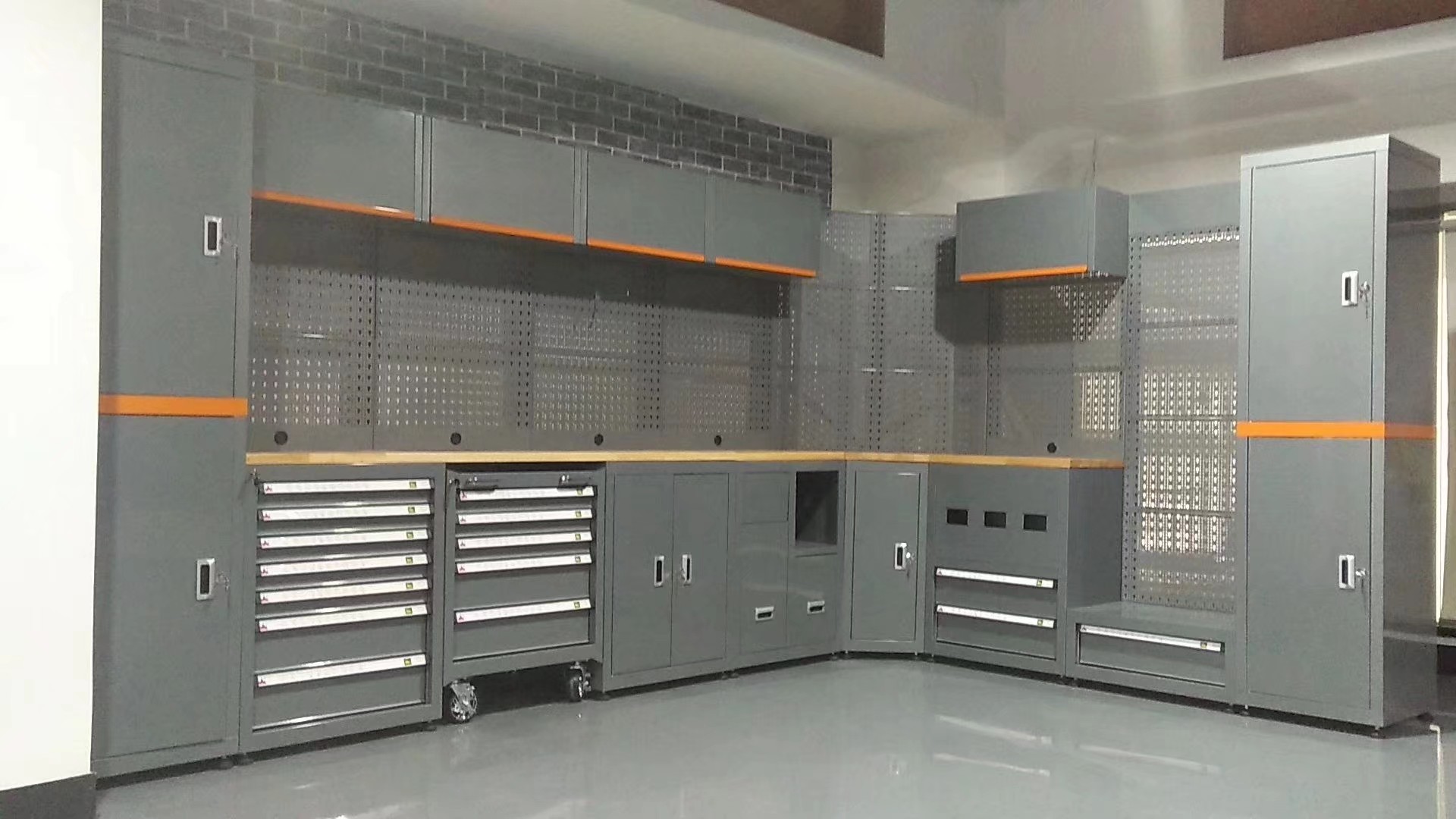 9 Units Combination Workbench  – Workshop Tools Cabinet Bewertung und Preis