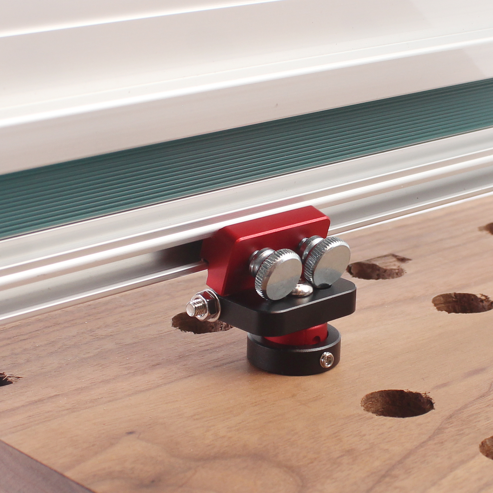 1/2Pcs Carpenter Workbench Hin – Bench Dog Hole Bewertung und Preis